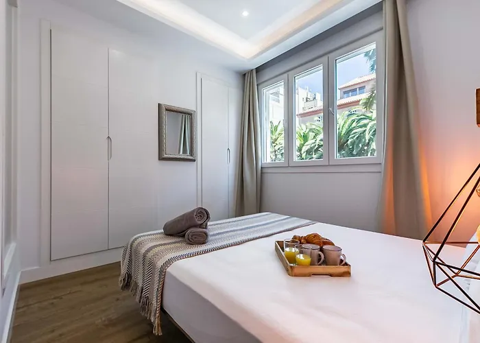Soho Apartment *